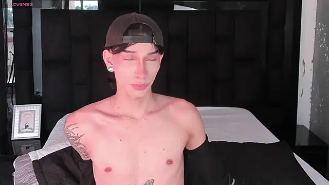 AndyWiilliams online show from 02.28.25