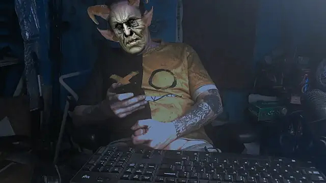 Snapshot of faded206 chatting on 01.13.25 faded206 online show from 01.13.25