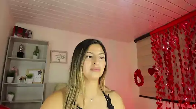 Snapshot of little_antonela chatting on 02.11.25 little antonela online show from 02.11.25