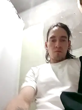 Snapshot of Alex012501 chatting on 12.28.24 Alex012501 online show from 12.28.24