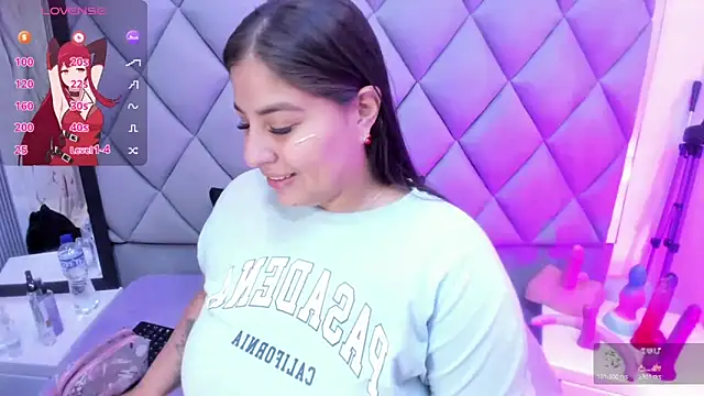 Snapshot of Luci_SexDeep chatting on 02.07.26 Luci SexDeep online show from 02.07.26