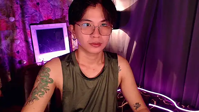 Sexy Handsome Drex online show from 12.15.24