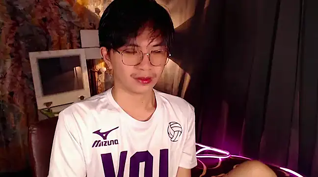 Sexy Handsome Drex online show from 12.26.24