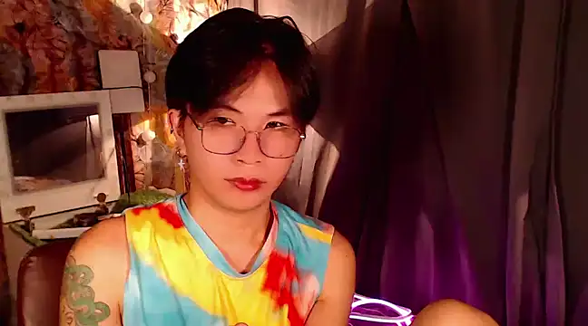 Sexy Handsome Drex online show from 12.28.24