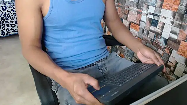 Snapshot of sexatlexx chatting on 11.16.25 sexatlexx online show from 11.16.25