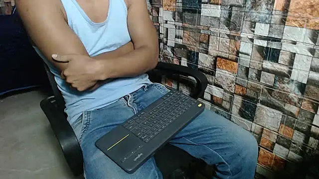 Snapshot of sexatlexx chatting on 08.01.26 sexatlexx online show from 08.01.26