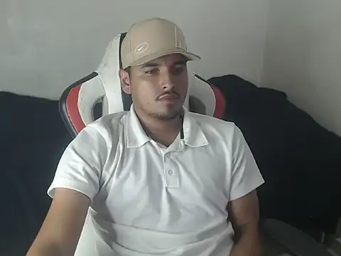 kylian 07 online show from 07.22.26