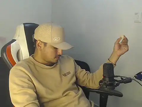 kylian 07 online show from 07.25.26
