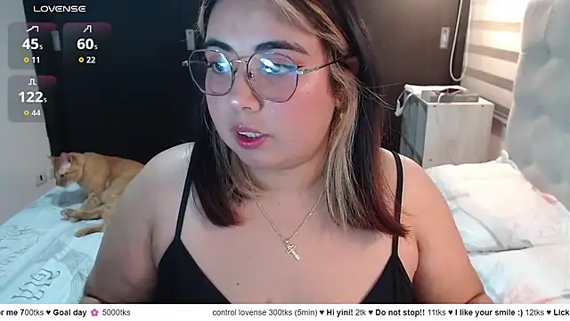yini angel online show from 06.25.26
