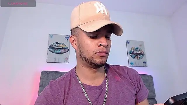 Snapshot of Bigcock_21cm_ chatting on 12.05.24 Bigcock 21cm online show from 12.05.24