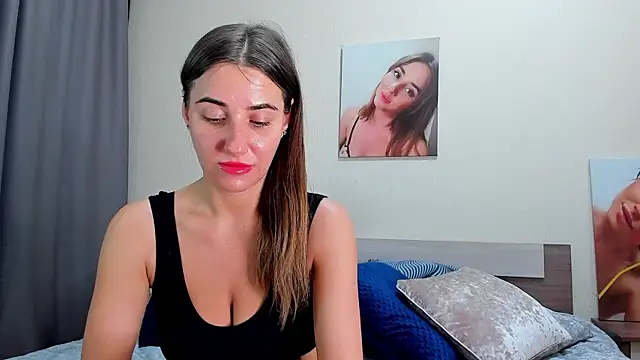 Snapshot of Squishy_Goddess chatting on 12.06.24 Squishy Goddess online show from 12.06.24