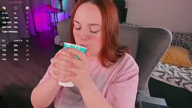 Snapshot of Alice_CutePerv chatting on 01.29.25 Alice CutePerv online show from 01.29.25