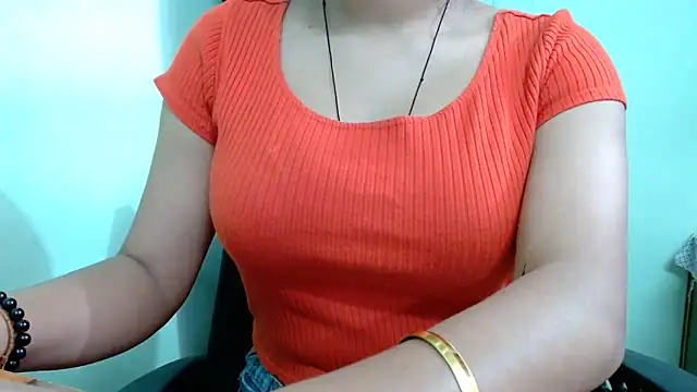 sweet-alia online show from 03.23.25