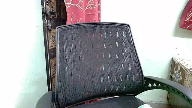 Snapshot of sweet-alia chatting on 11.14.25 sweet-alia online show from 11.14.25