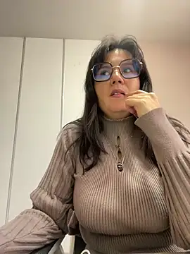 SWEETLILY18 online show from 02.21.25