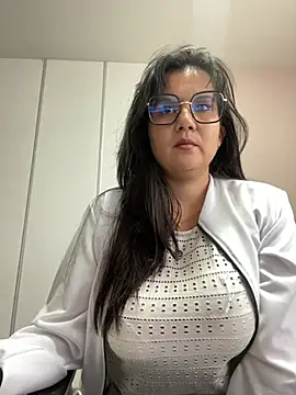 SWEETLILY18 online show from 02.22.25