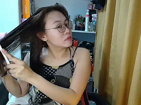 crizzybel online show from 12.20.25