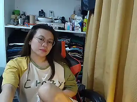 crizzybel online show from 02.15.26