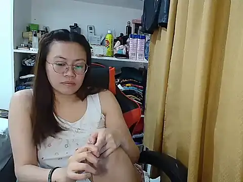 crizzybel online show from 02.23.26