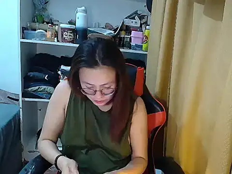 crizzybel online show from 04.30.26