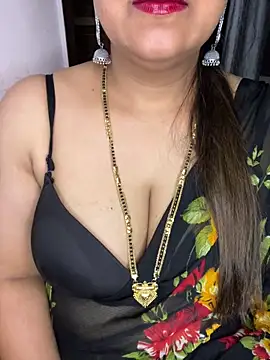 Zoya Varma004 online show from 05.17.26