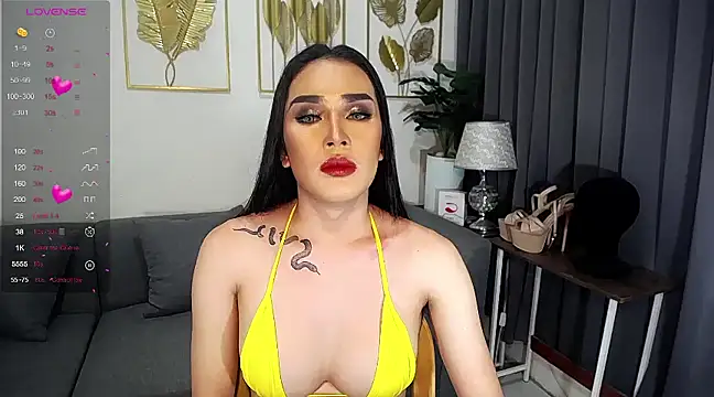 Snapshot of Bigcock_thina69 chatting on 12.20.24 Bigcock thina69 online show from 12.20.24