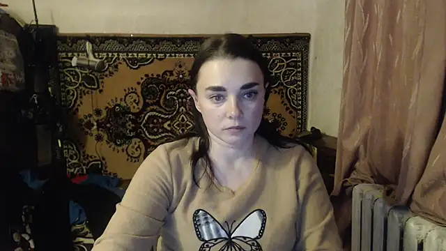 Snapshot of AlisaLaDiva chatting on 01.16.25 AlisaLaDiva online show from 01.16.25