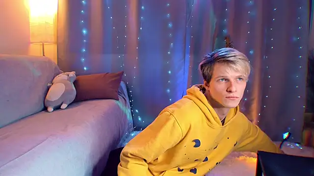 Breston Sweet online show from 03.18.26