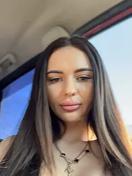 Snapshot of PrincessaHill_ chatting on 01.15.25 PrincessaHill online show from 01.15.25