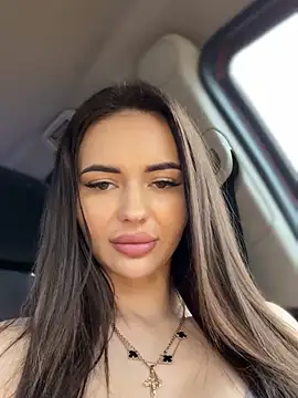 Snapshot of PrincessaHill_ chatting on 01.23.25 PrincessaHill online show from 01.23.25