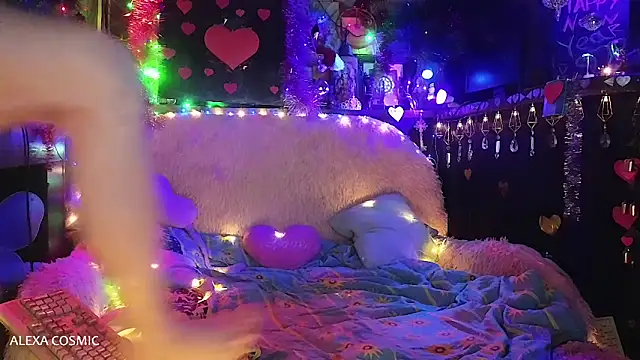 Snapshot of Alexa_Cosmic chatting on 01.14.25 Alexa Cosmic online show from 01.14.25