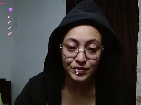 Olivia Bright online show from 06.19.26