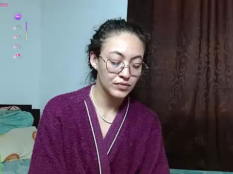 Olivia Bright online show from 06.28.26