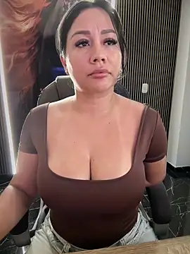 Snapshot of ValeryGrey chatting on 02.11.26 ValeryGrey online show from 02.11.26