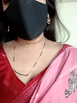 Snapshot of yoursana- chatting on 02.17.26 yoursana- online show from 02.17.26