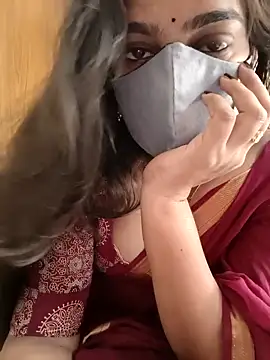 Snapshot of yoursana- chatting on 02.19.26 yoursana- online show from 02.19.26