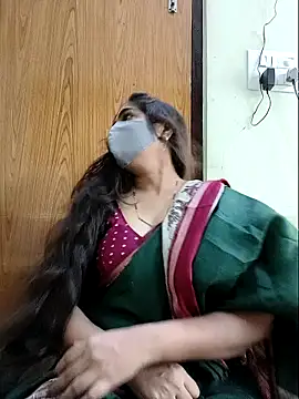 Snapshot of yoursana- chatting on 04.16.26 yoursana- online show from 04.16.26