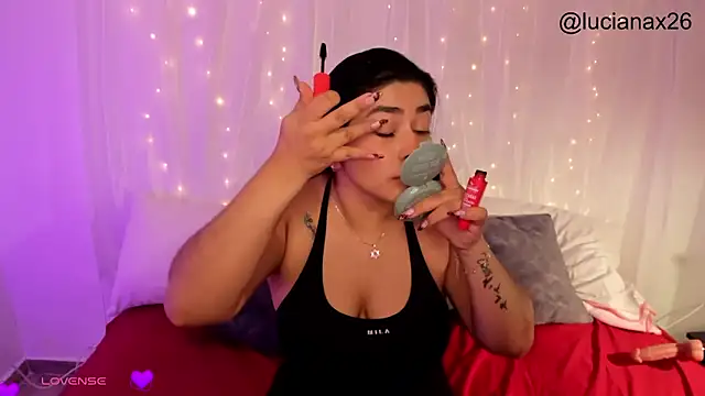 lucy26  online show from 11.12.25