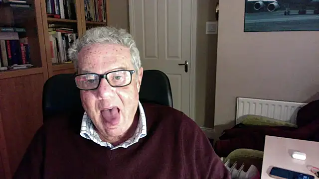 Snapshot of Oldpistolpete chatting on 02.04.25 Oldpistolpete online show from 02.04.25