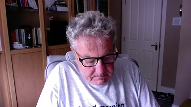 Snapshot of Oldpistolpete chatting on 07.21.26 Oldpistolpete online show from 07.21.26