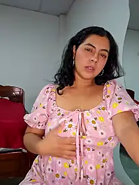 Mary pinkish online show from 12.13.24