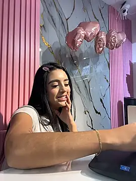 Victoria adaams online show from 11.06.25