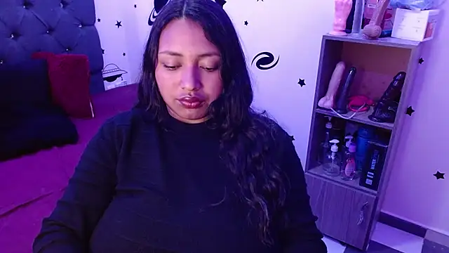 Snapshot of tatiana_wd chatting on 01.22.25 tatiana wd online show from 01.22.25