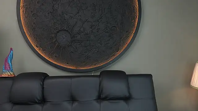 Snapshot of miss_sharlotte18 chatting on 11.01.25 miss sharlotte18 online show from 11.01.25