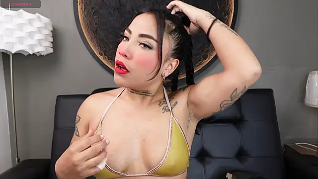 miss vaiolette online show from 05.02.26