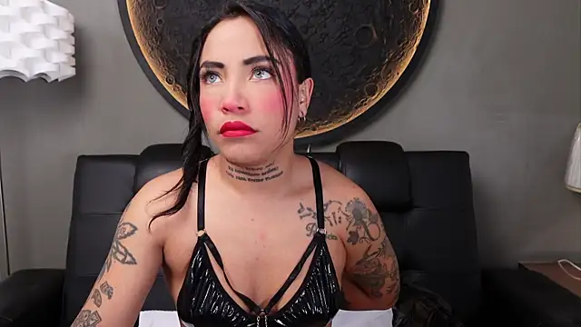 miss vaiolette online show from 06.27.26