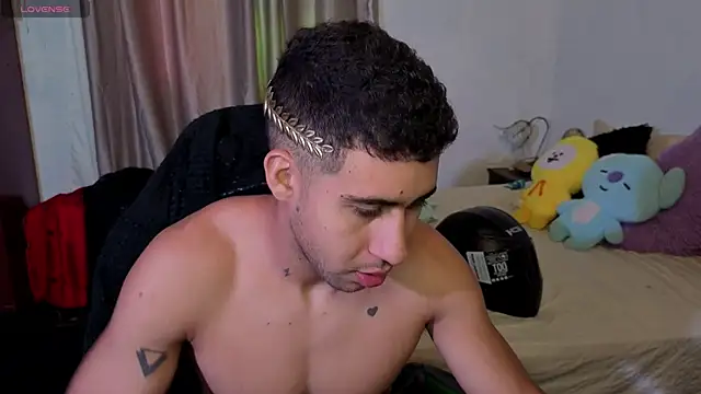 Snapshot of Daiki_Jack chatting on 10.24.25 Daiki Jack online show from 10.24.25