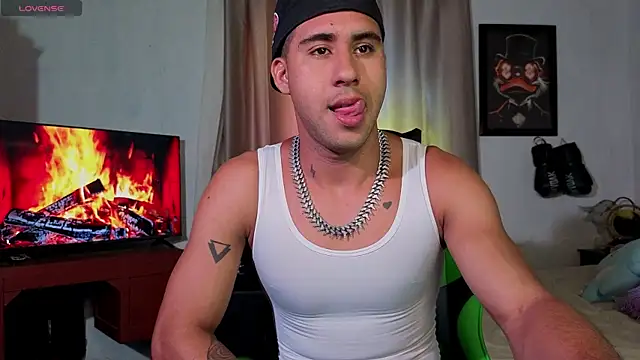 Snapshot of Daiki_Jack chatting on 11.12.25 Daiki Jack online show from 11.12.25