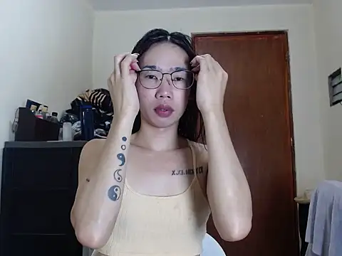 AsianFuckBuddies online show from 10.08.25