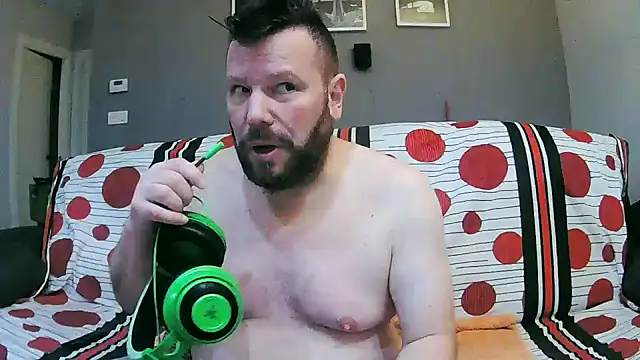 Snapshot of txan9876 chatting on 11.05.25 txan9876 online show from 11.05.25